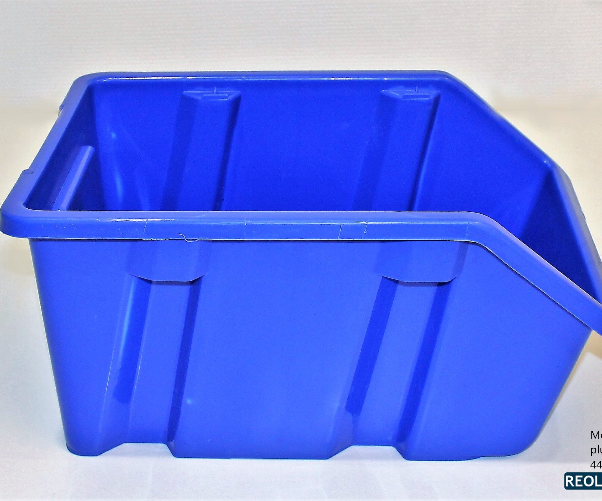 Kasser , plast, nye, brugte