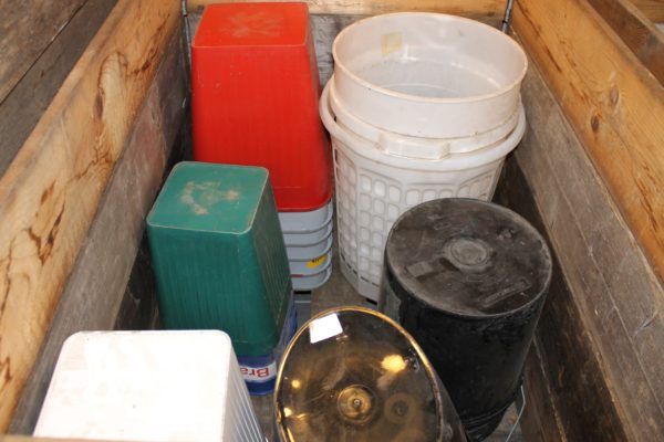 Brugte assorterede affaldsspande ca 30 stk.