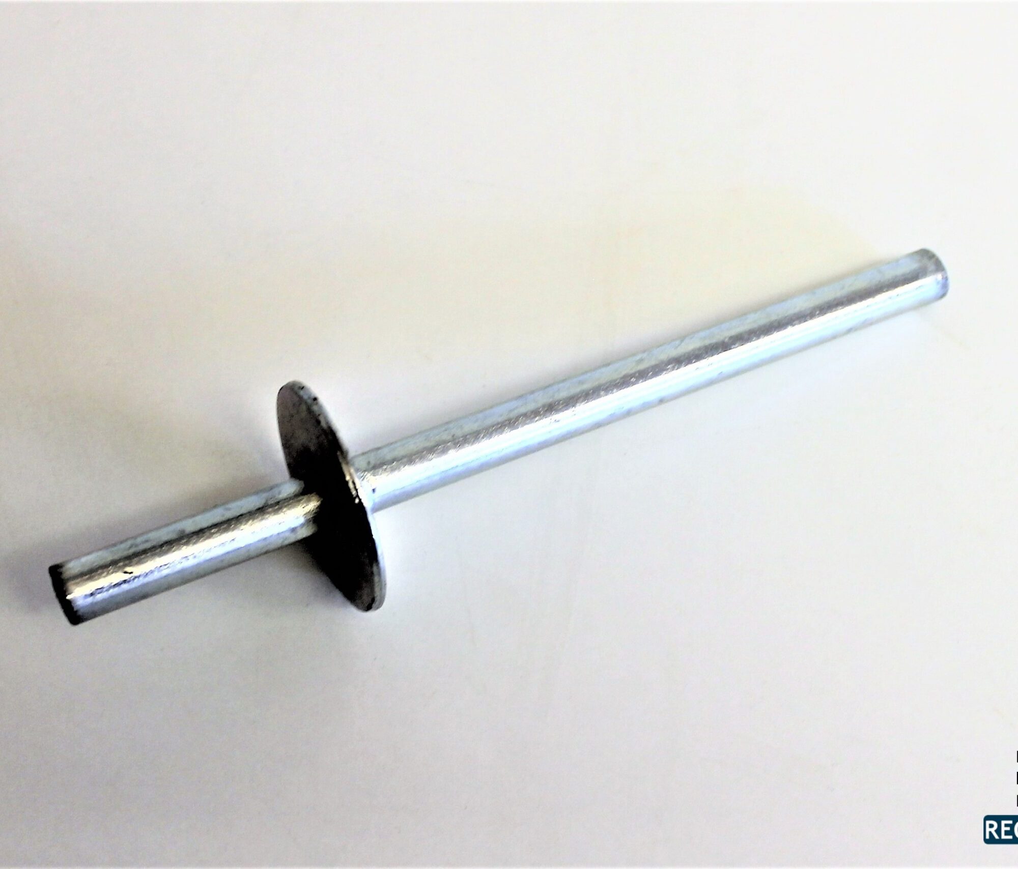 Endestop til reolgren 150mm model Raisen