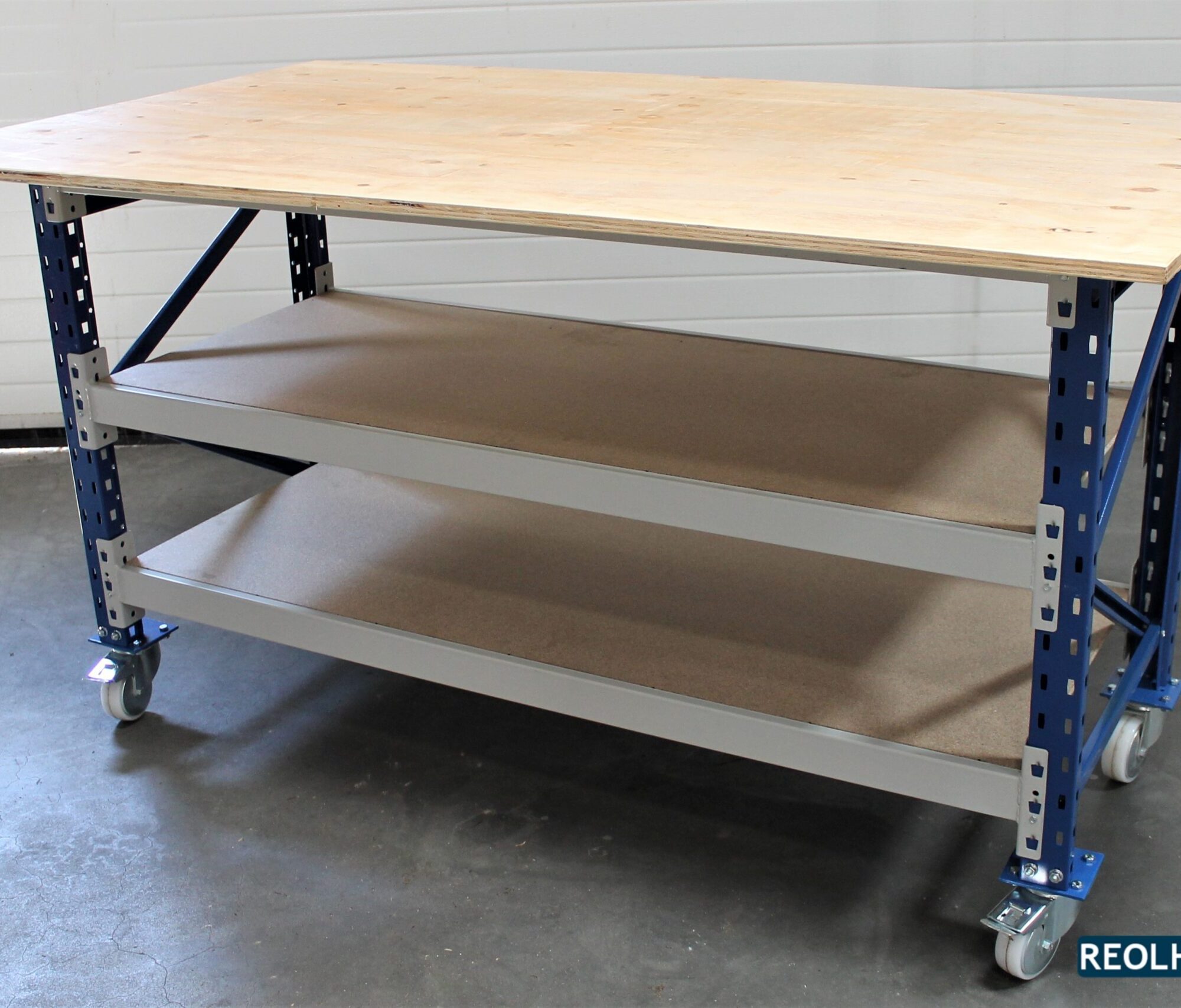 Nyt Reolrullebord på 1750x605x1015mm