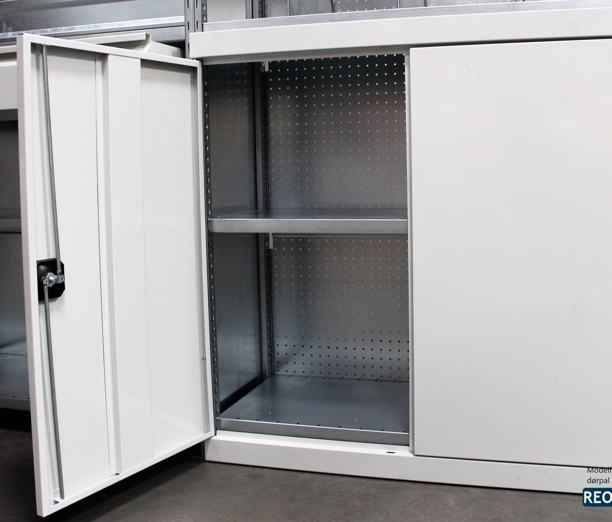 dørpanel til Ad'vance lagerreol