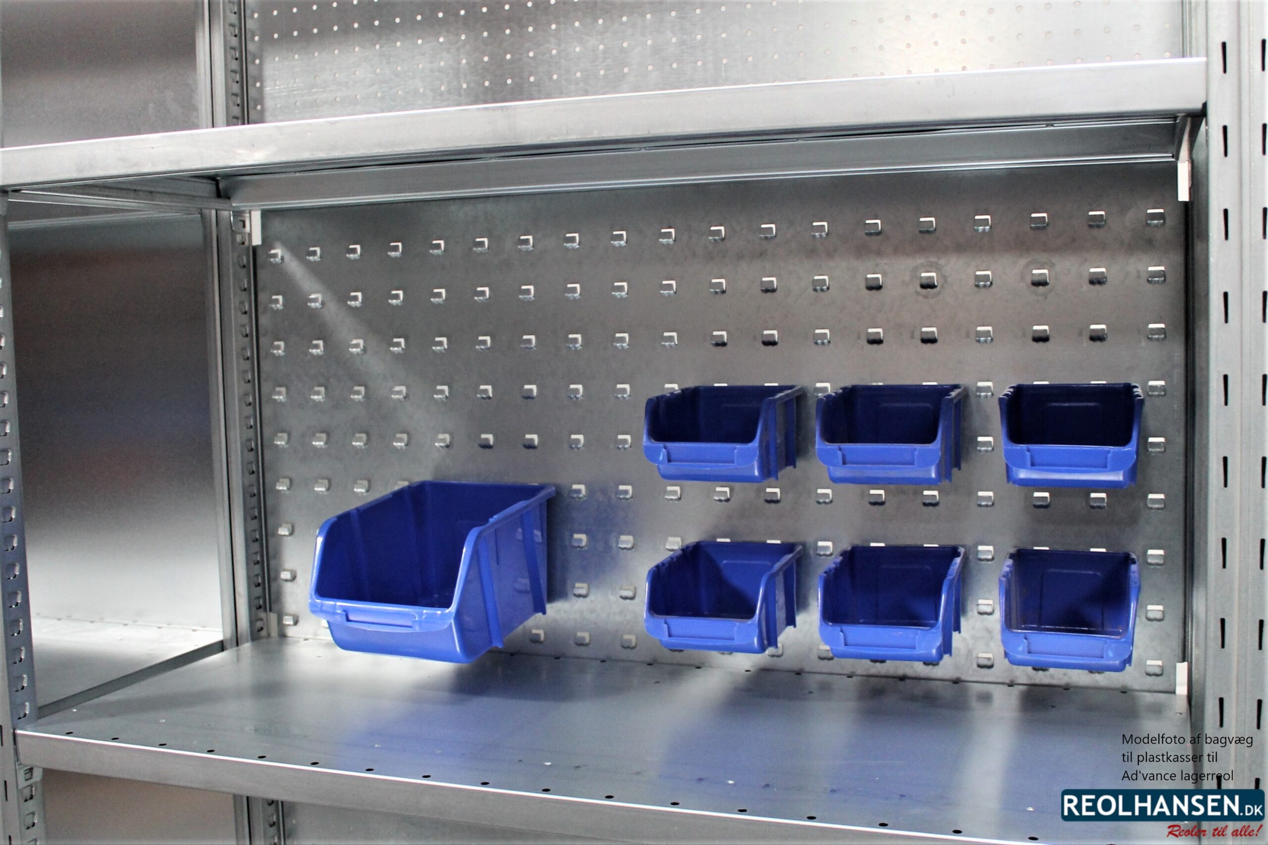 Bagvæg til plastkasser til Ad'vance lagerreol