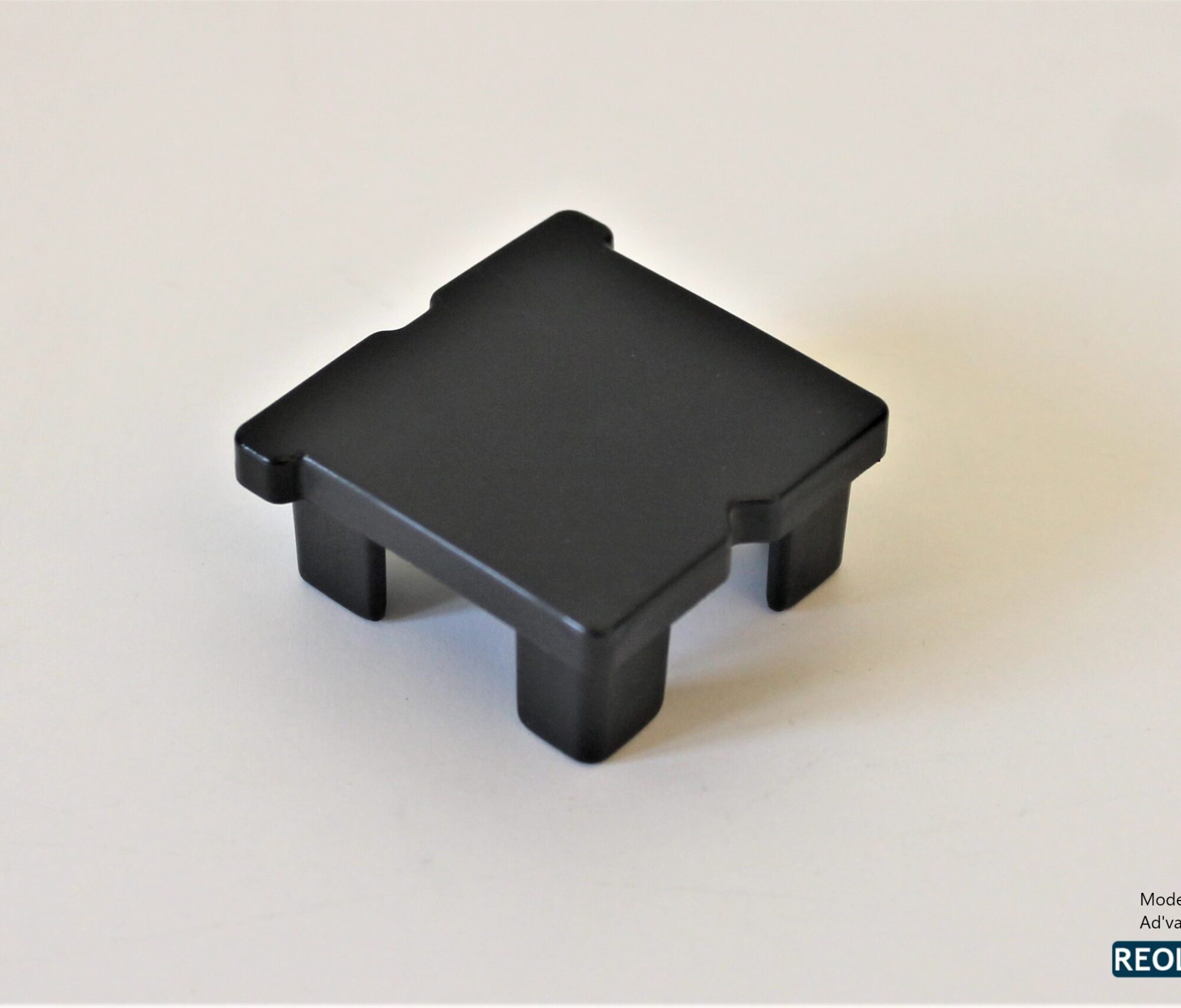 Sort plastikfod til Ad'vance lagerreol