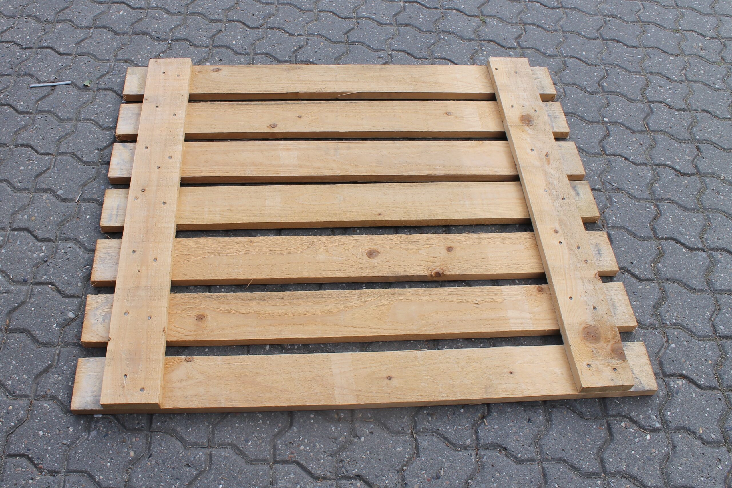 Brugt nedfalds beskyttelse i træ - 1060x900mm - Billede 2