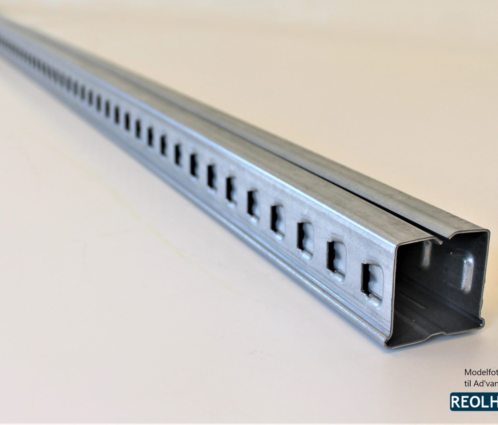 Ad'vance 2000mm reolstigeben 2